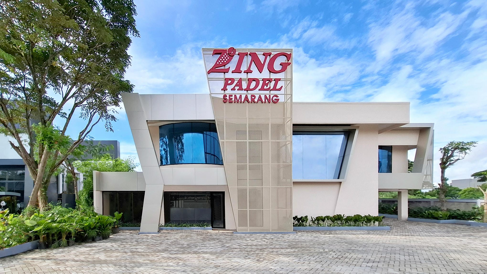Facade Front 2